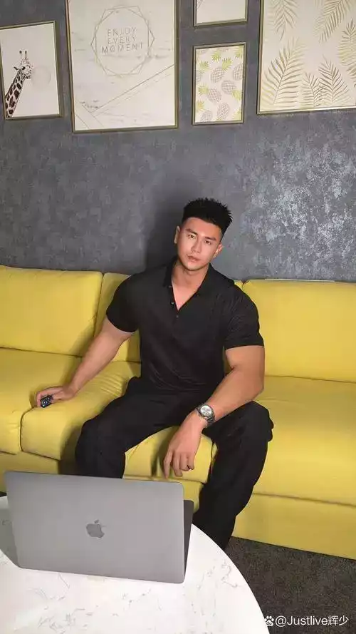 吴晓彤